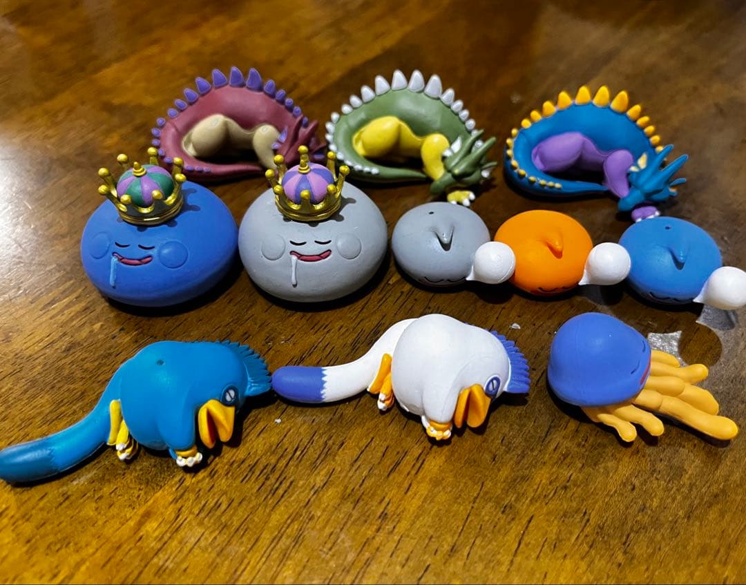 ドラクエ　すやすやフィギュア