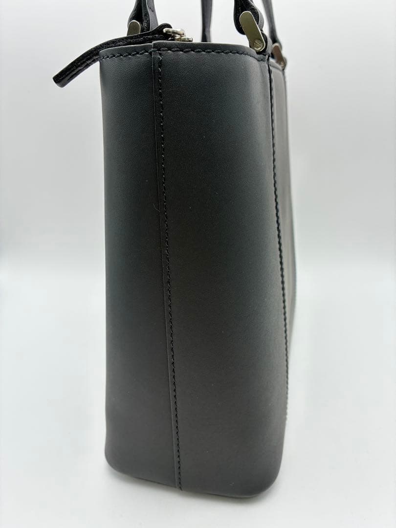 バーバリー オールレザー ノバチェック ハンドバッグ