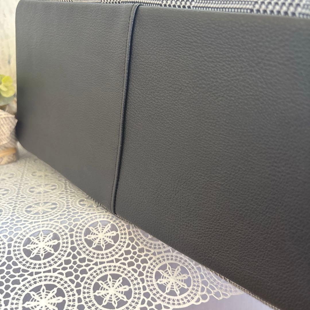 44　特大あおりがま口バッグ　ハンドメイド