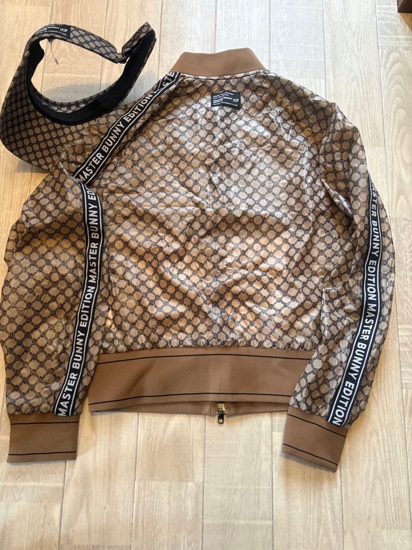 MASTER BUNNY EDITION ジャケット＆バイザー
