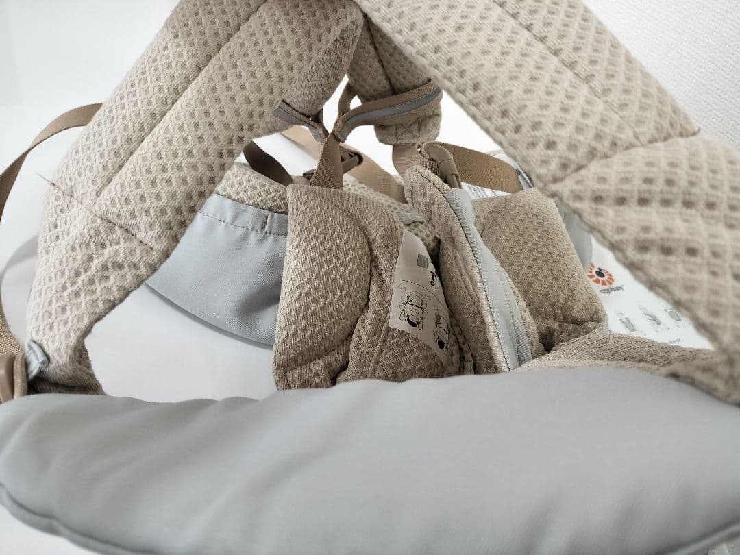 抱っこ紐 エルゴ オムニブリーズ サンドベージュ メッシュ