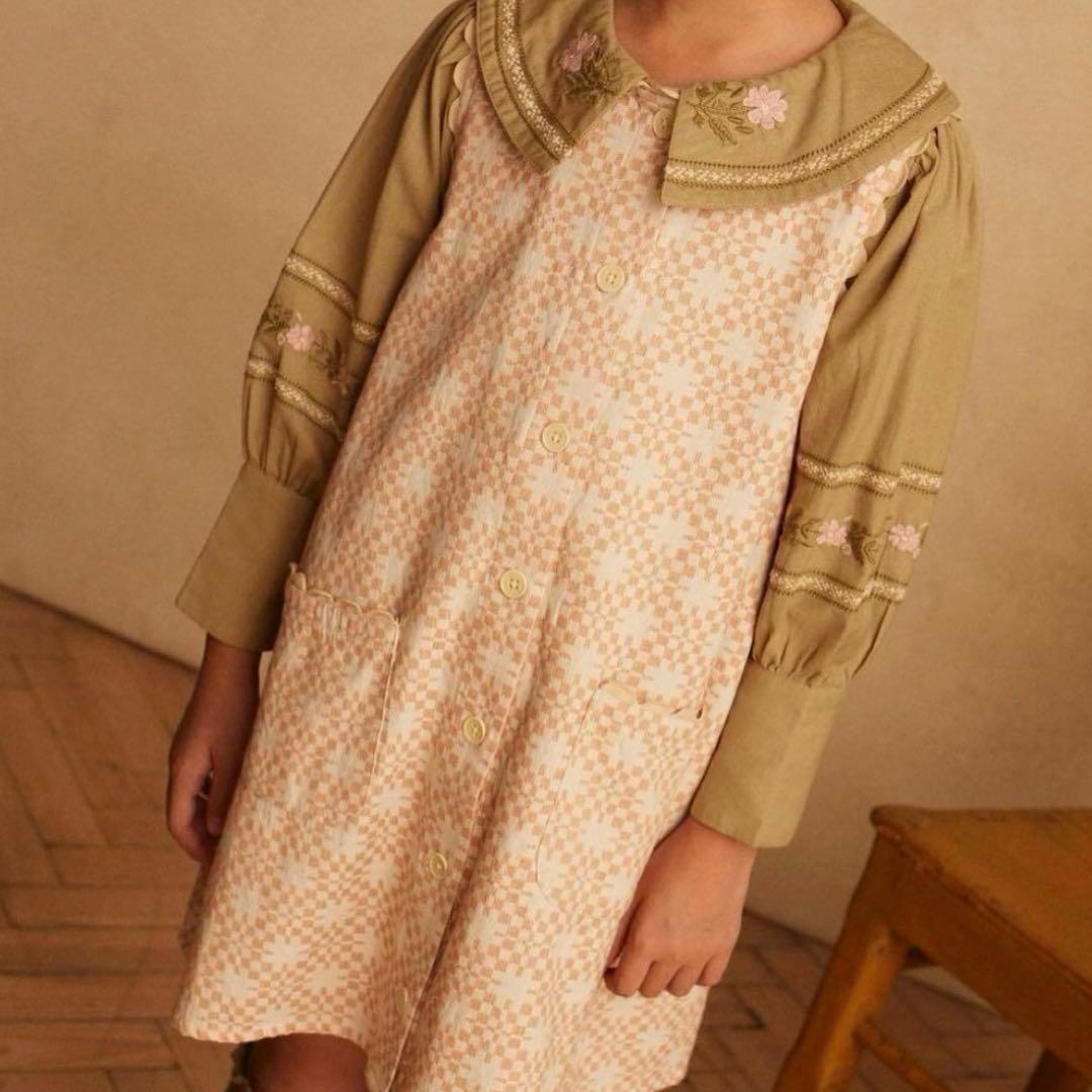 【わたあめ】アポリナ　apolina ブラウス　7-9y