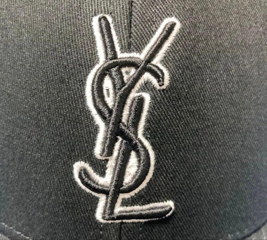 イブサンローラン　ニューエラ　YSL 9FORTY キャップ