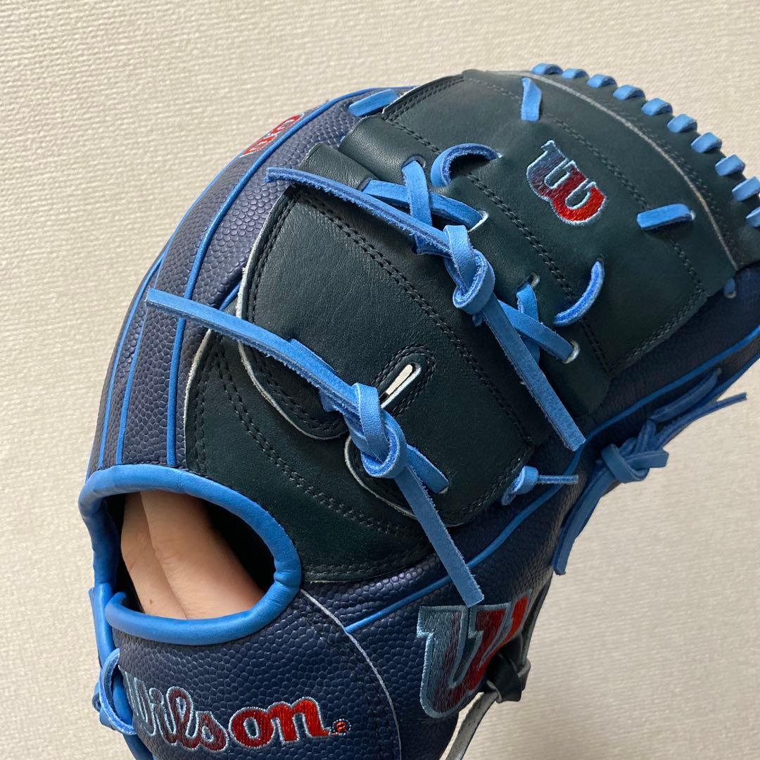 ウィルソン Wilson 限定MLB A2000投手用　硬式　軟式グローブ