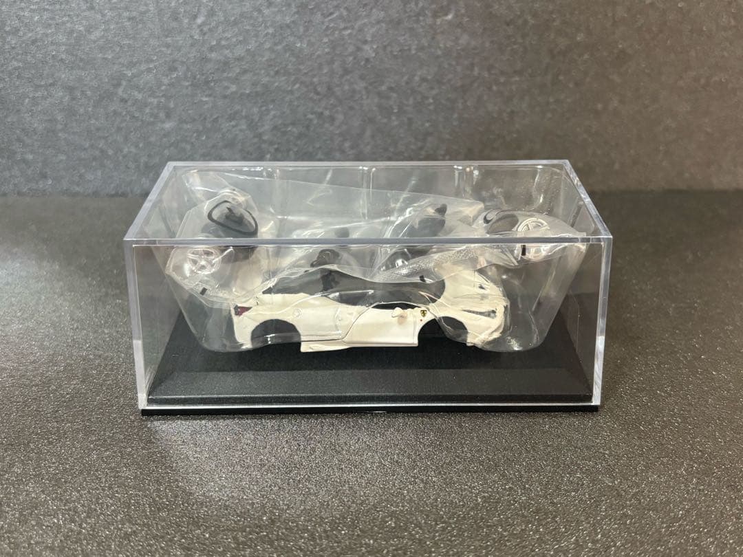 京商　1/64 フェラーリ 458スペチアーレ ホワイト ホビールート限定