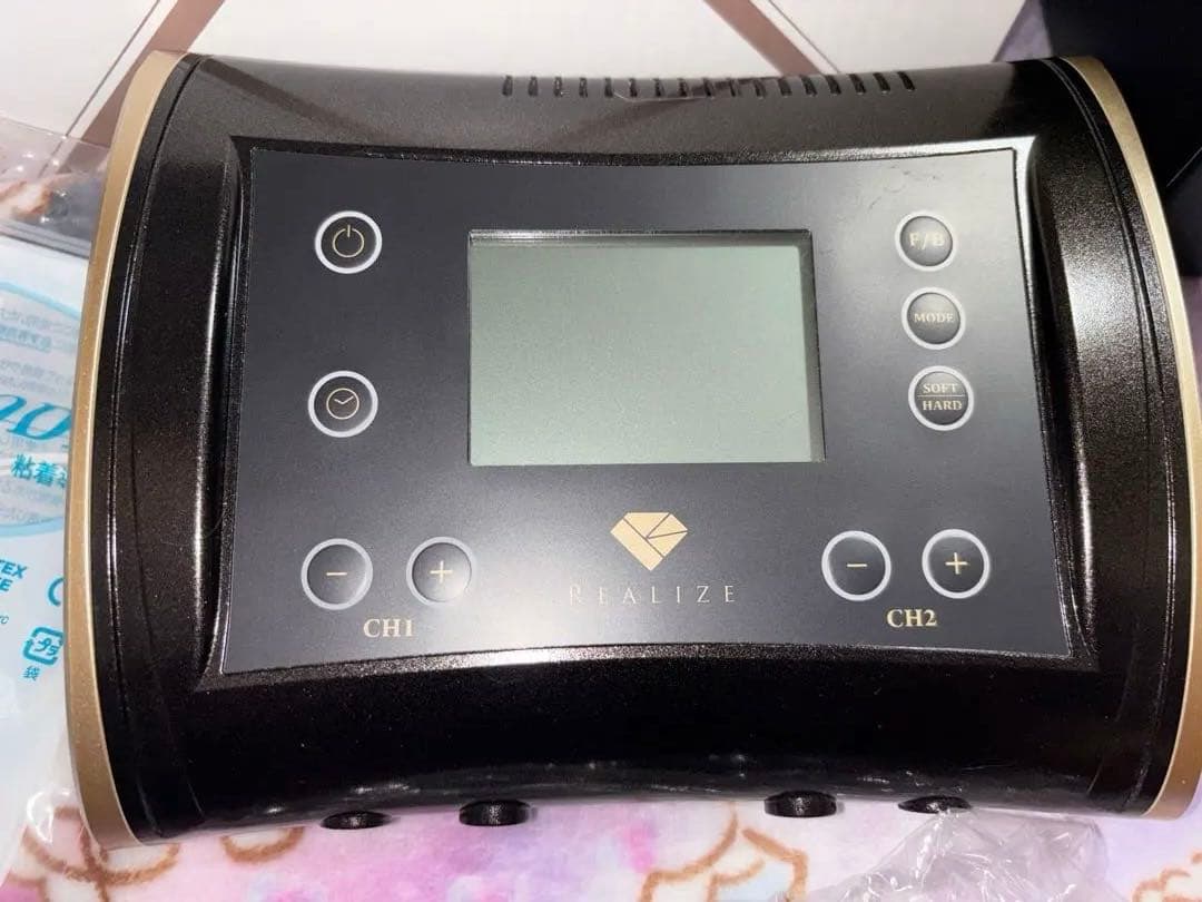 リアライズ 美顔器 デジタル表示