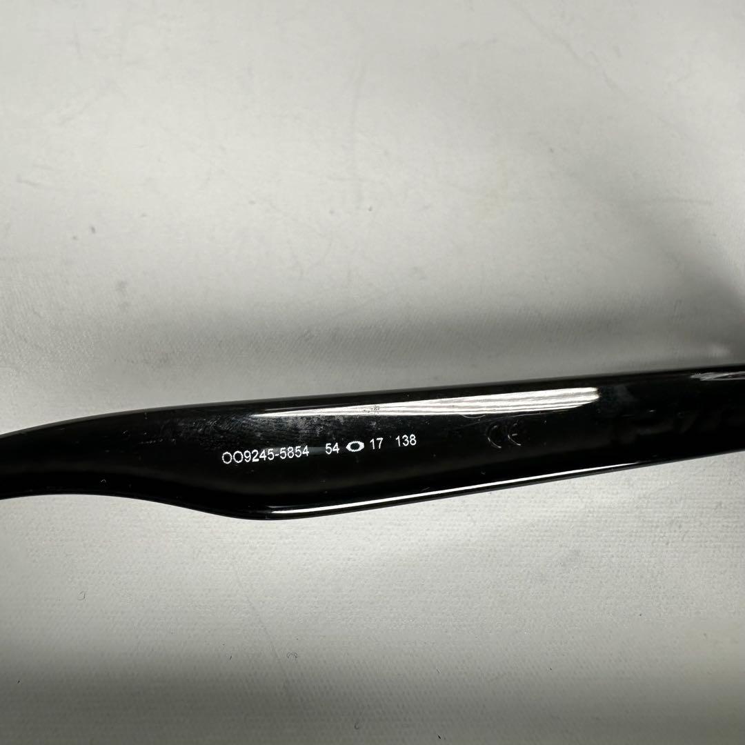 OAKLEY サングラス Frogskins フロッグスキン カーボン調 黒