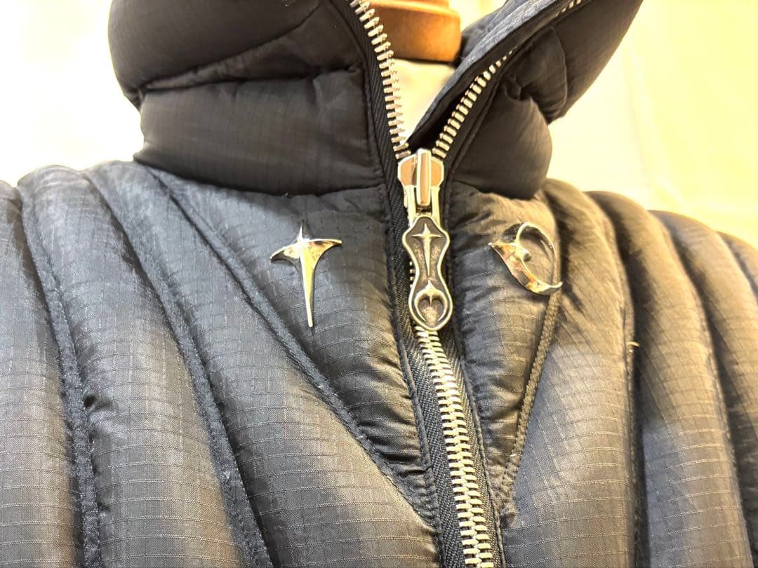 【超美品】THUG CLUB ナイロンダウンベスト ブラック