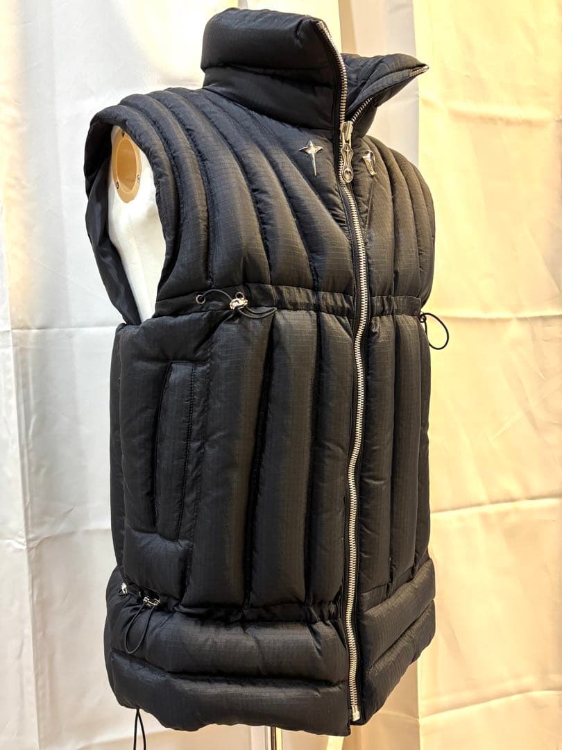 【超美品】THUG CLUB ナイロンダウンベスト ブラック