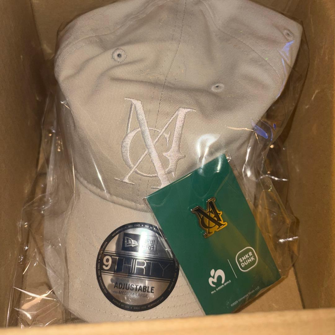 Mrs.GREEN APPLE 9THIRTY MGA LOGO CAPベージュ