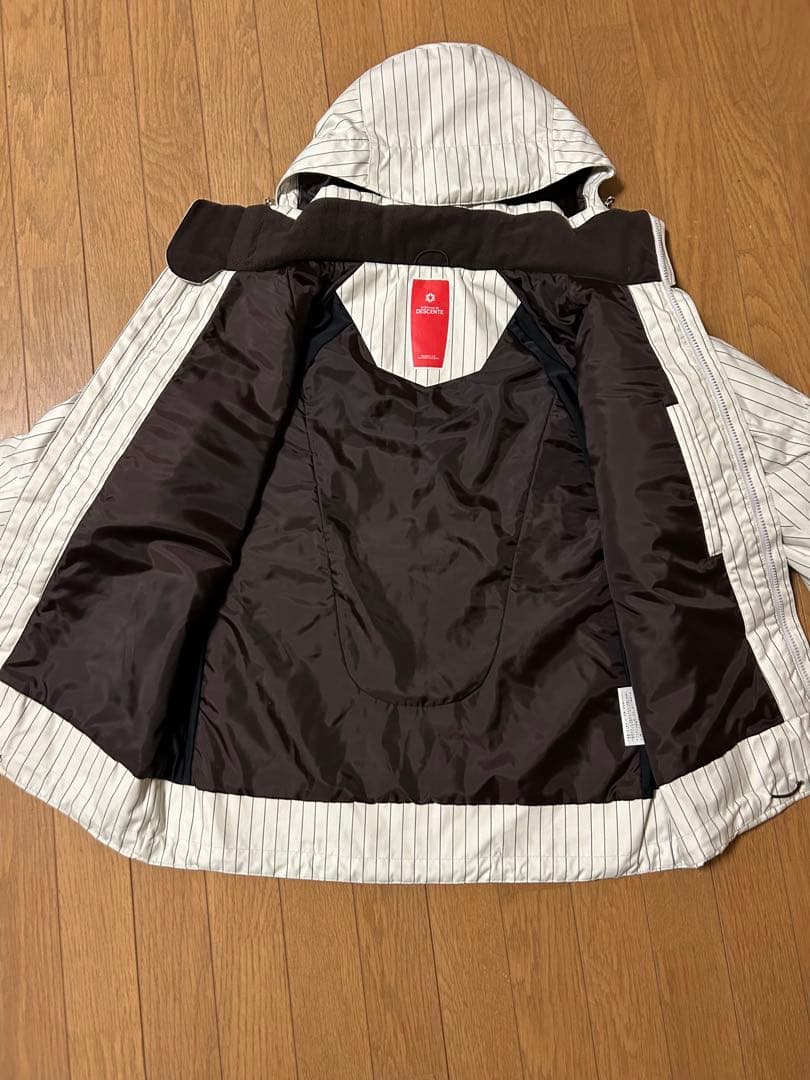 DESCENTE デサント スノーボードウェア スキーウェア 上下 11号 Ｌ