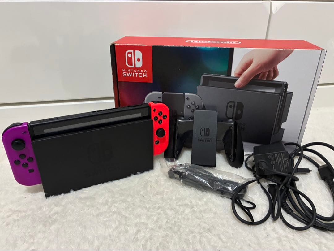 Nintendo Switch 本体 赤/紫 ジョイコン　マリオギャラクシー