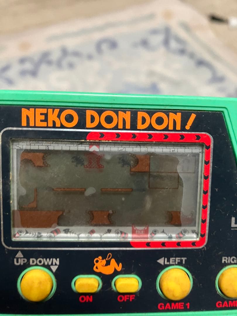 昭和レトロゲーム LSI GAME ガンダム 3大決戦！ おまけのネコドンドン