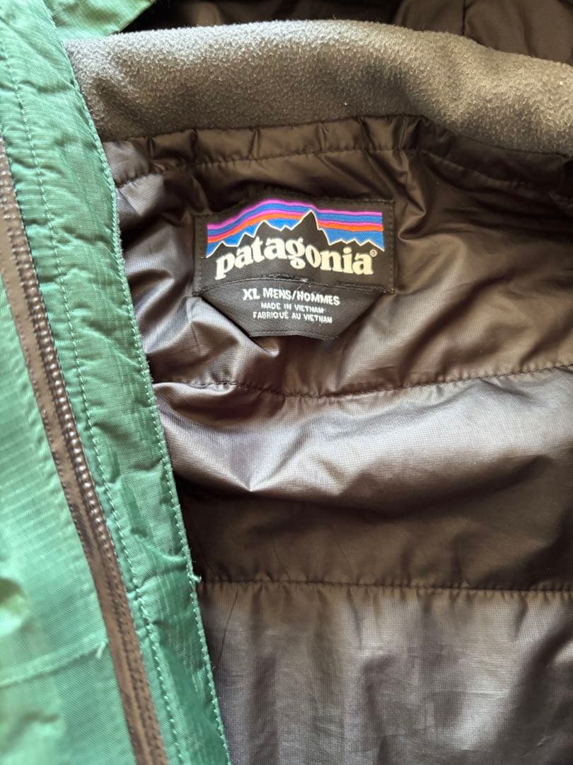 Patagonia マウンテンパーカー