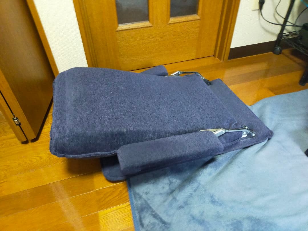 光製作所(Hrikari Furniture)　高級座椅子