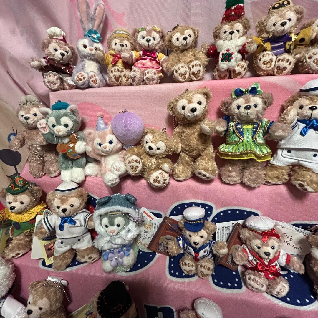 ま*ん様 大量 ダッフィー シェリーメイ ジェラトーニ ステラルー リーナベル