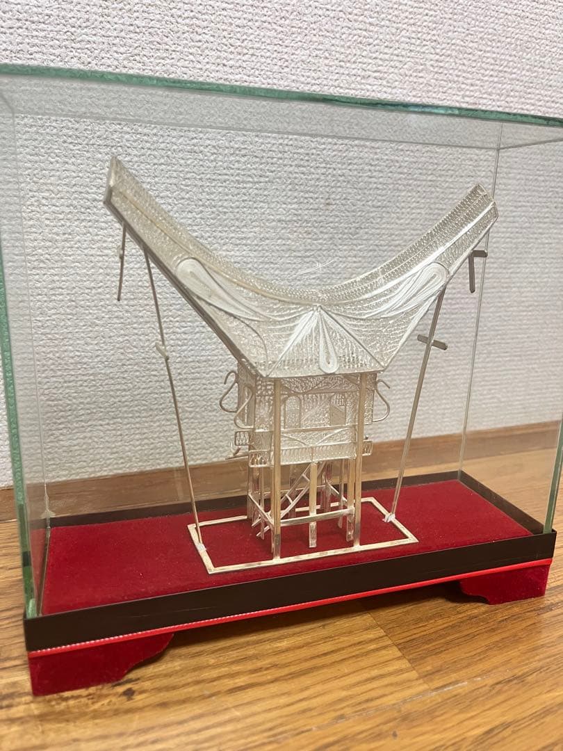 インドネシア シルバー 工芸品 銀細工　ベチャ　トンコナン置物セット