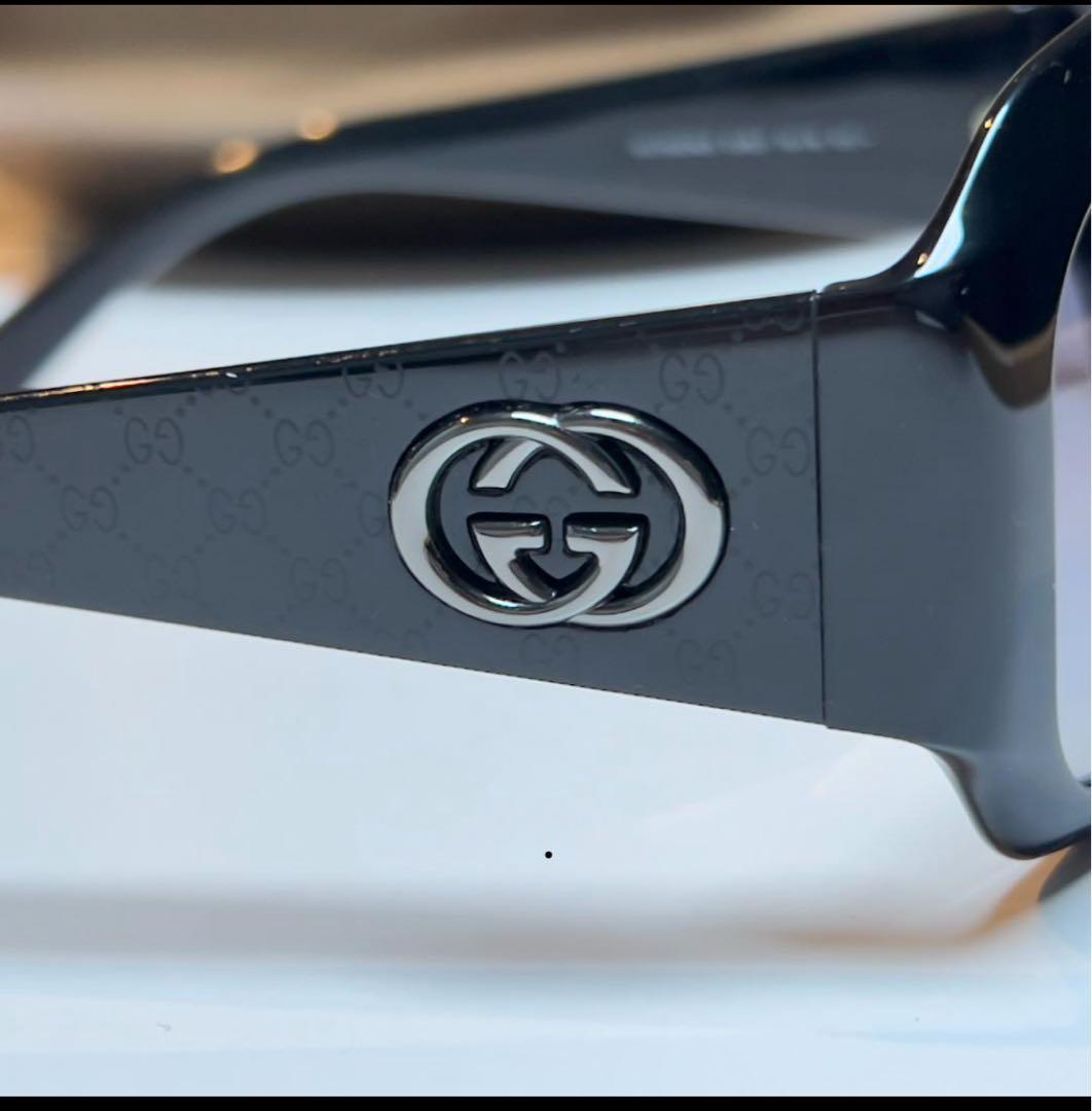 グッチ インターロッキング金具 GG総柄テンプル サングラス