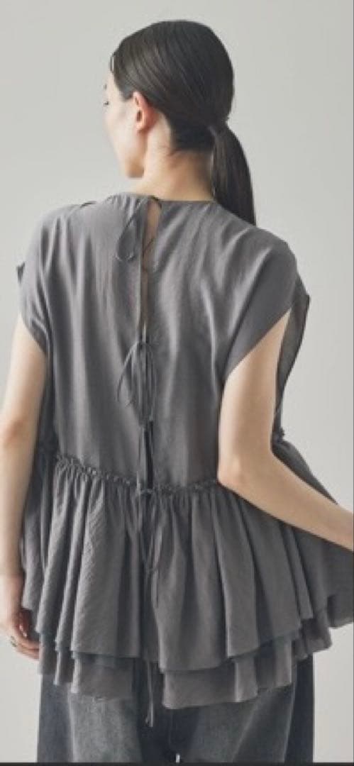 Curensology シアーギャザーブラウス　グレー