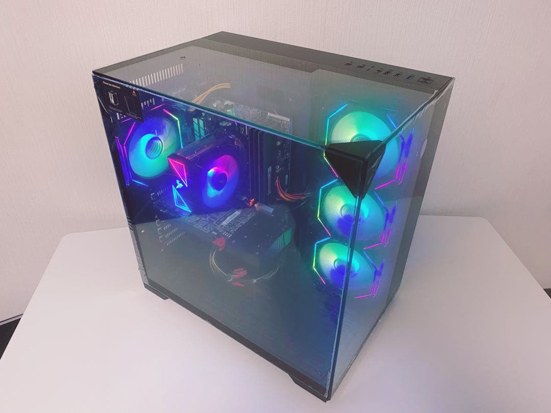 新品ケースハイスペック動画編集高性能ゲーミングPC i7 6700K ゲーミング