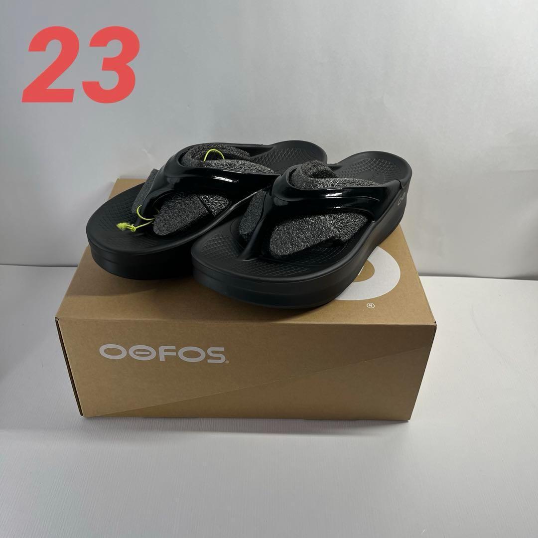 大特価・新品 OOFOS OOmega ウーフォス ウーメガ ブラック　サンダル