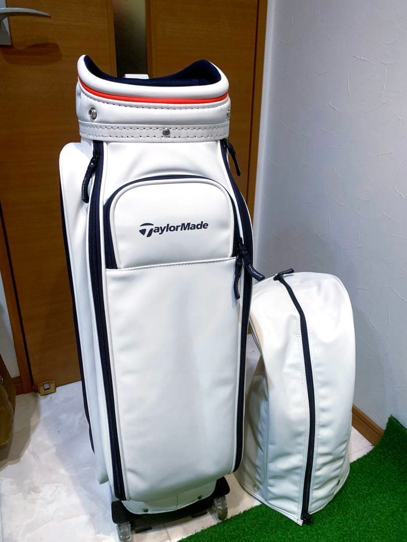 希少　ほぼ未使用　テーラーメイド　キャスター　キャディバッグ　メンズ　レディース