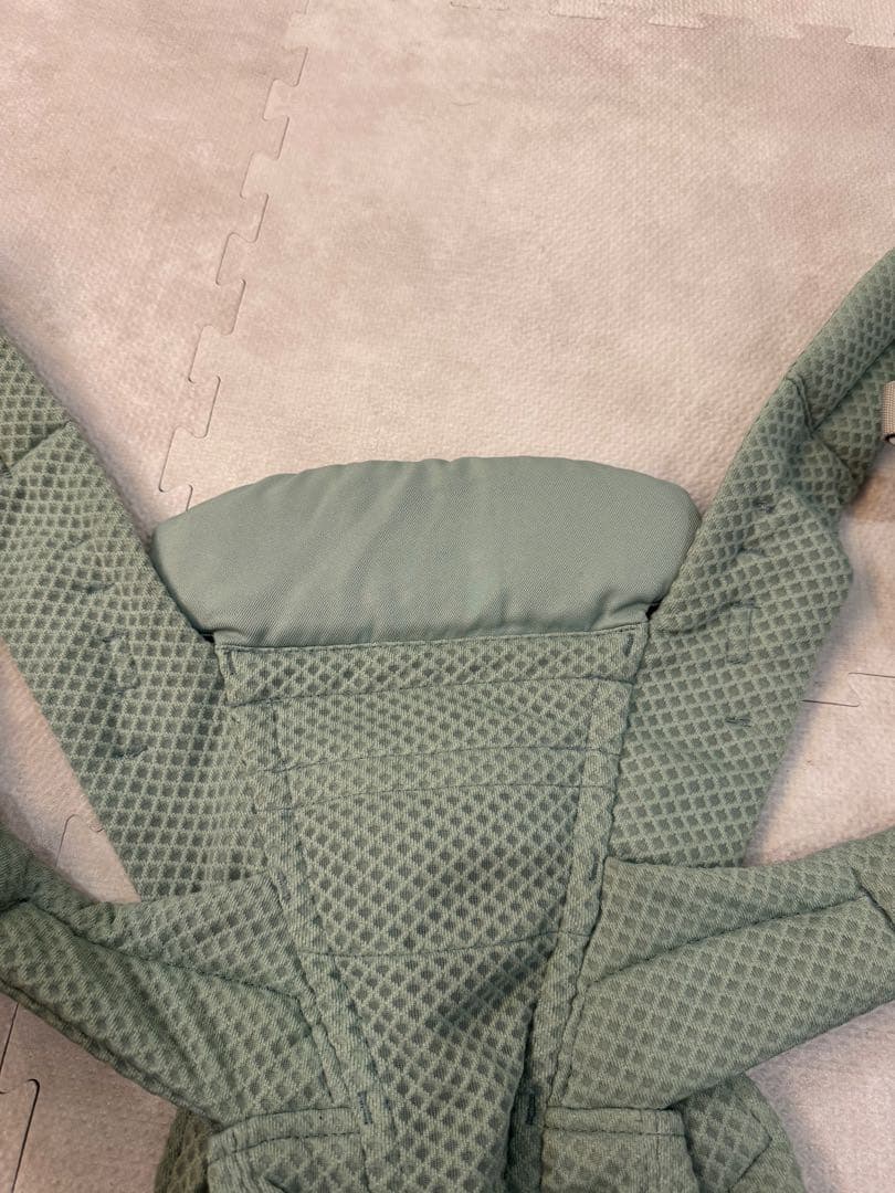 エルゴベビー　オムニブリーズ 抱っこ紐　セージグリーン