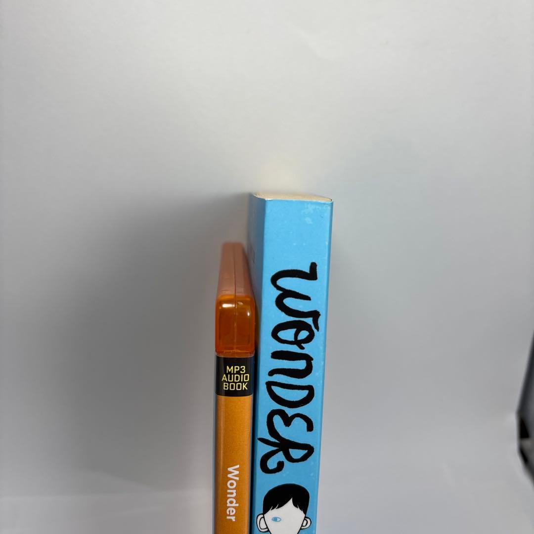 Wonder R.J. Palacio 英語版　mp-3オーディオブック付き
