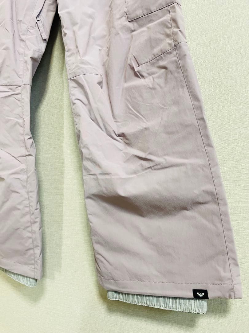 新品 ROXY 2026 最新スノーボードウェア Mサイズ レディース ロキシー