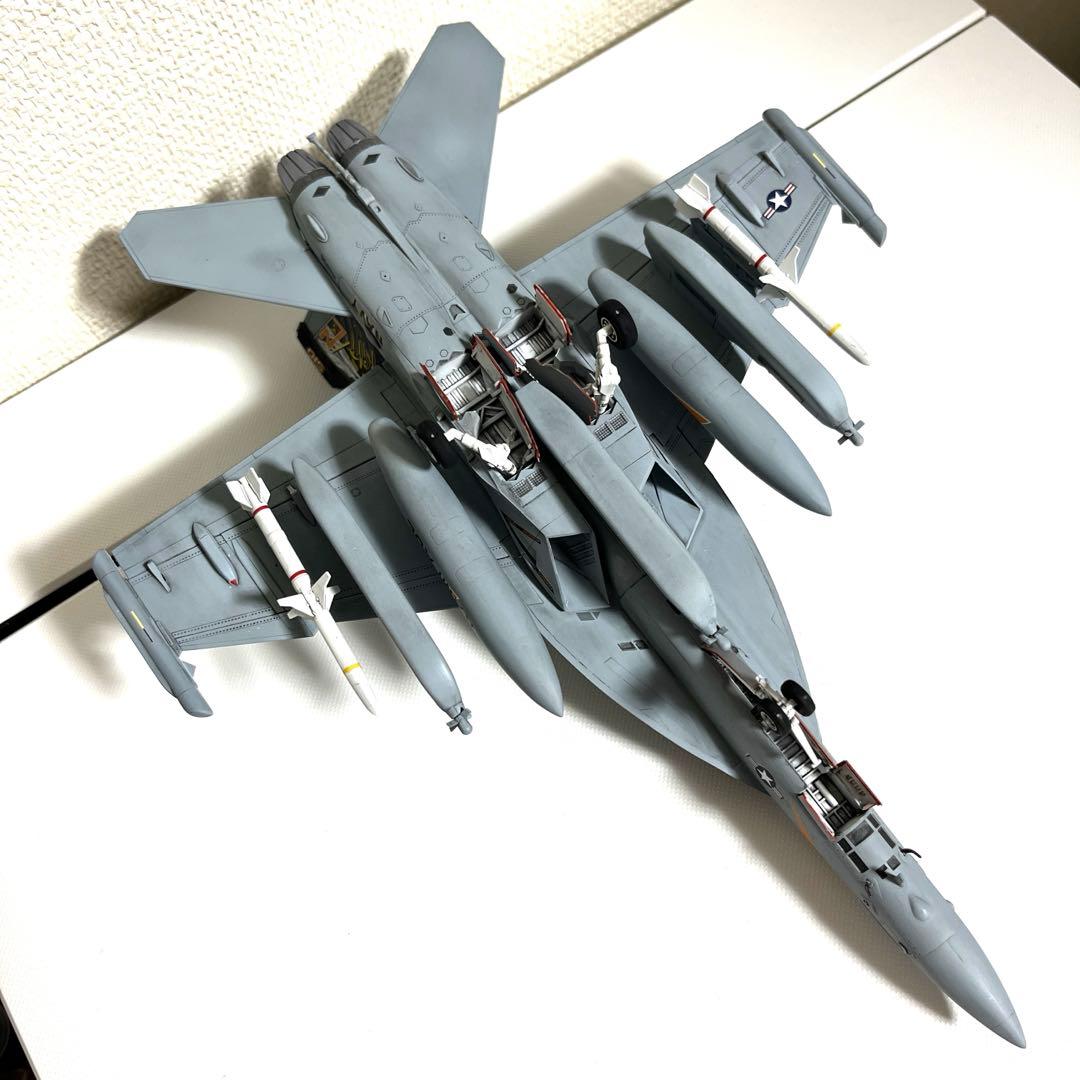 プラモデル完成品1/72EA-18Gグラウラー