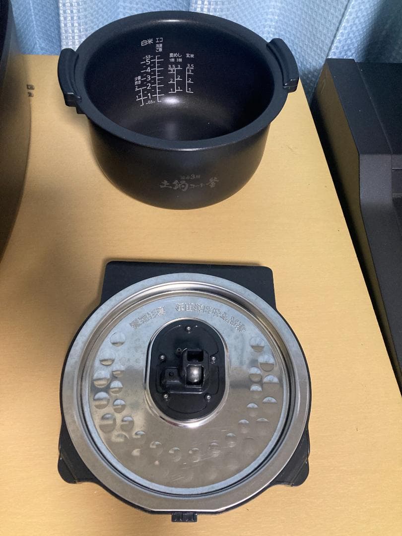 ★美品★23年製 タイガーJPV-C100 真空圧力IH炊飯ジャー5.5合炊き