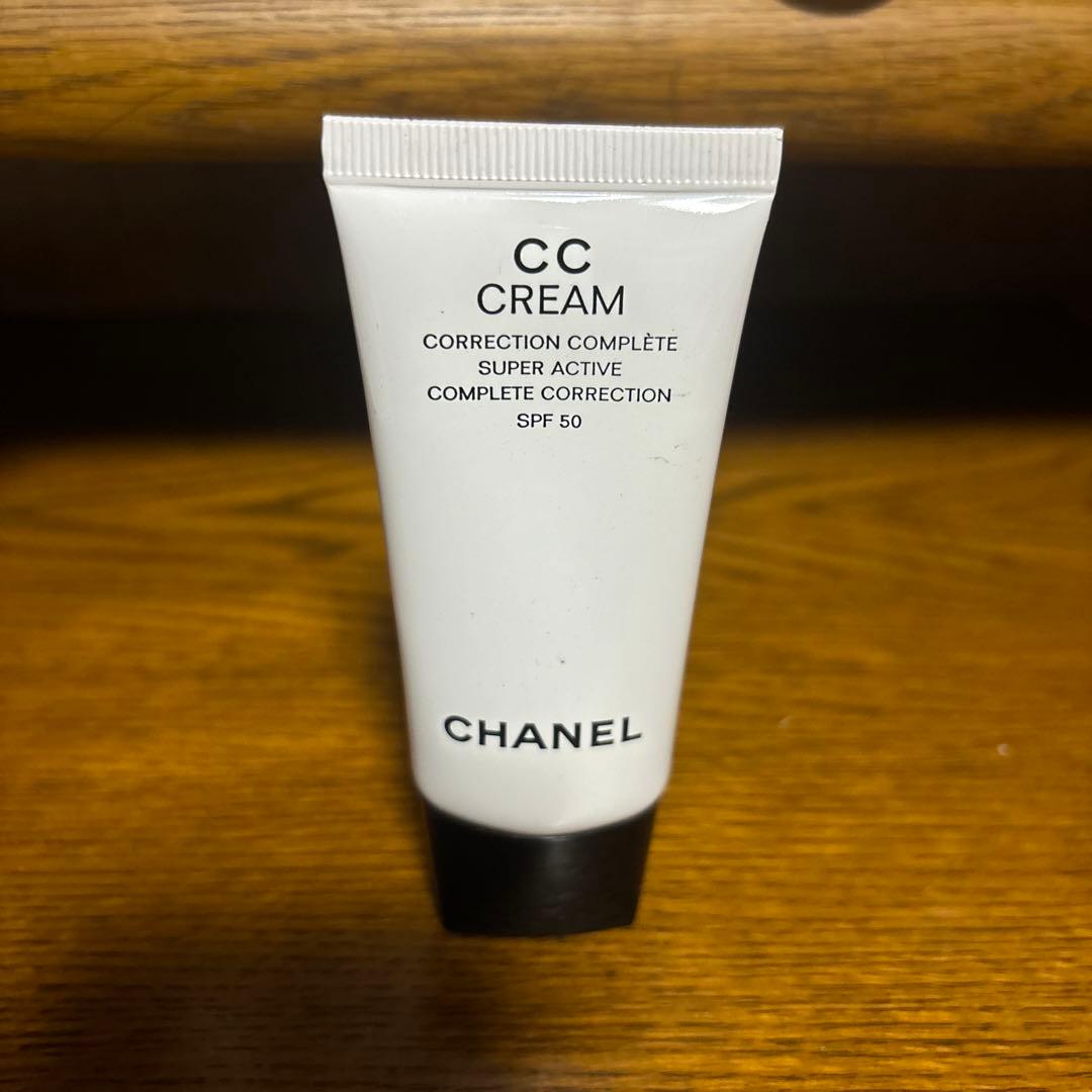CHANEL CCクリーム 10 BEIGE SPF 50 30ml