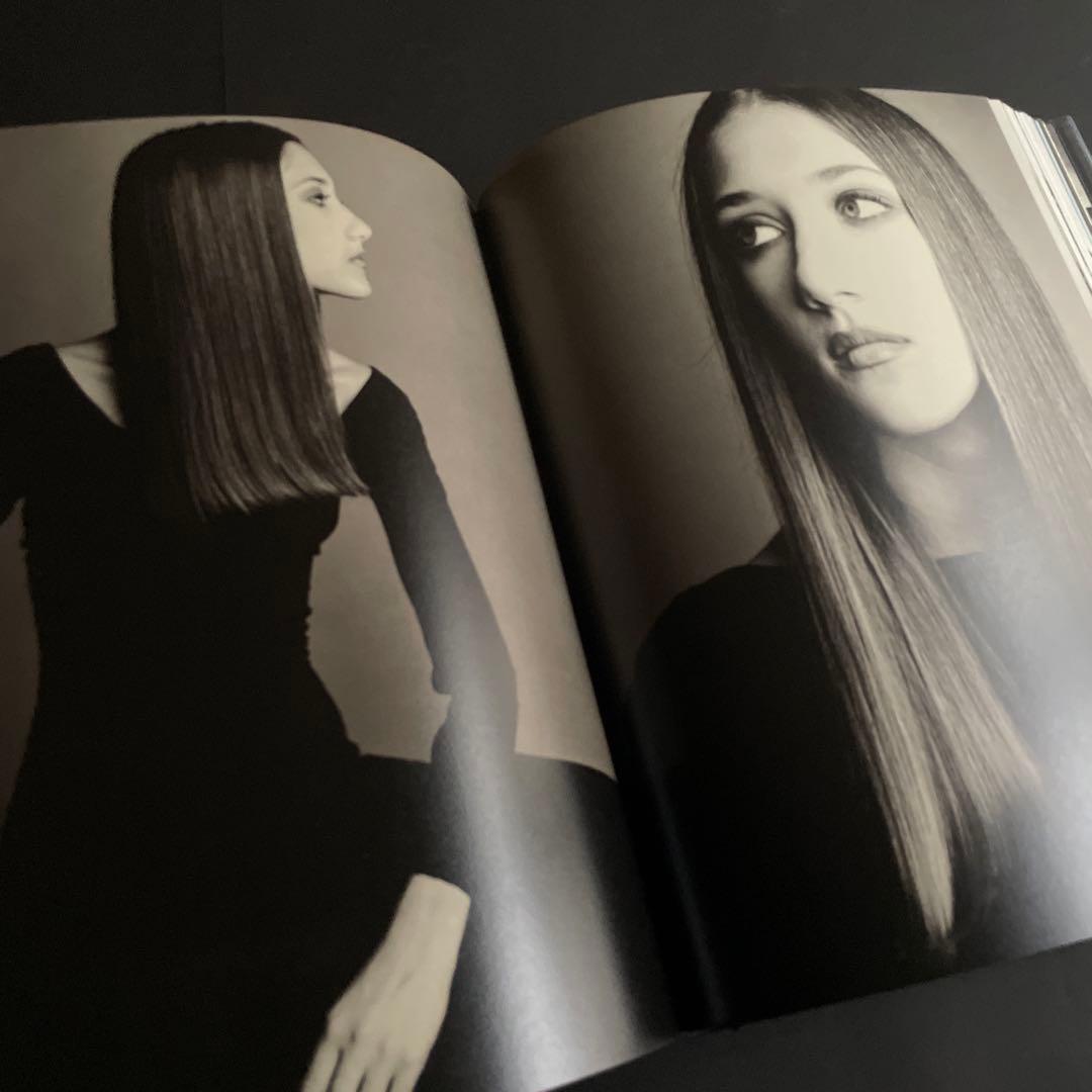 アート・デザイン・音楽 GRACE: Thirty Years of Fashion at Vogue