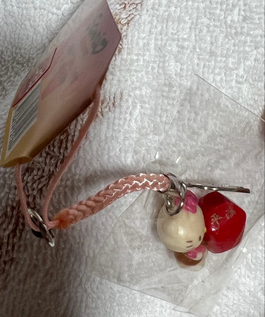 台湾・キティちゃん ご当地ストラップ(根付け) 【新品・美品・レア品・希少】