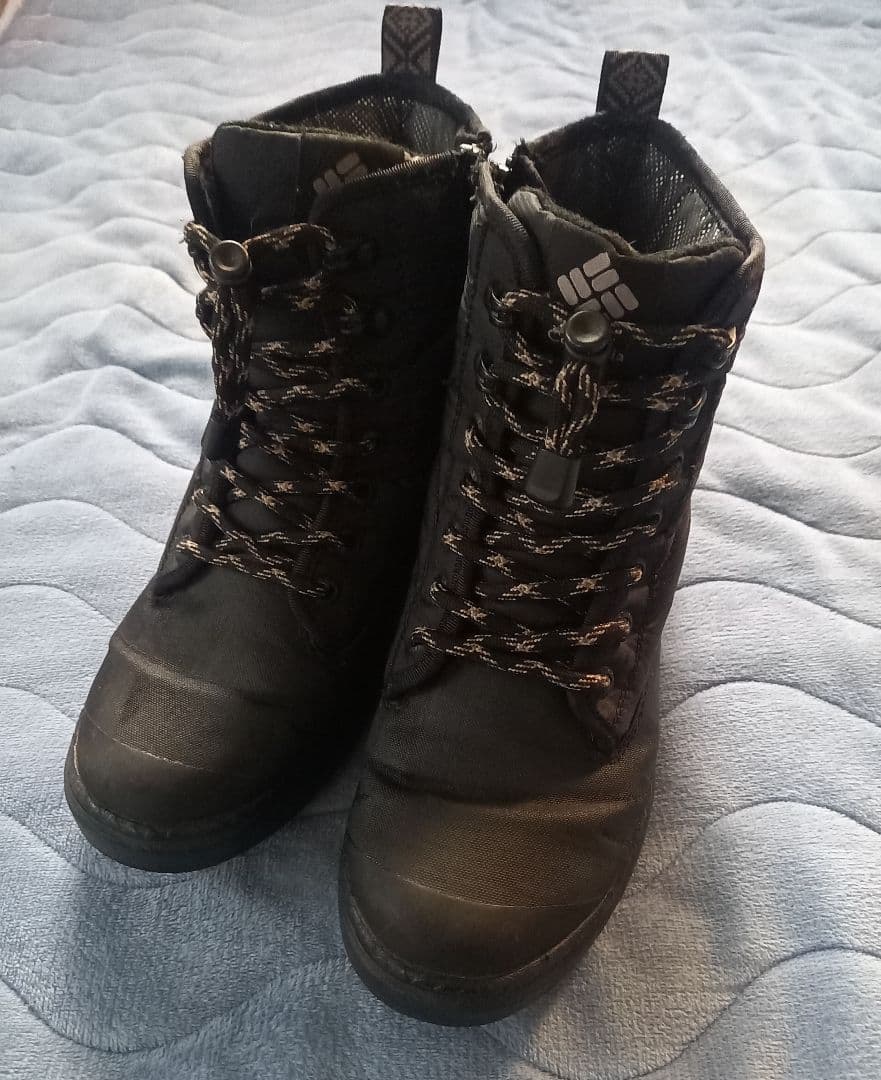 s*e様 Columbiaサップランドオムニヒートブーツ/24センチ黒