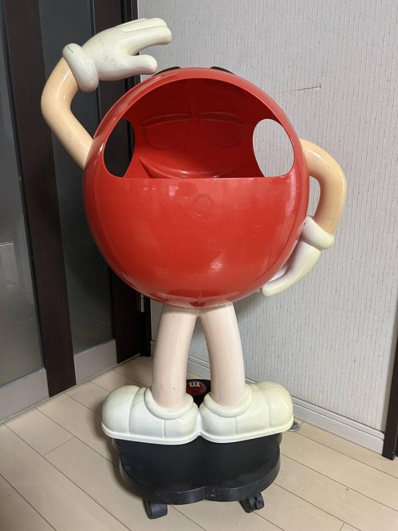 超大型★M&M's エムアンドエムズ ストアーディスプレイ 店舗什器　赤/レッド