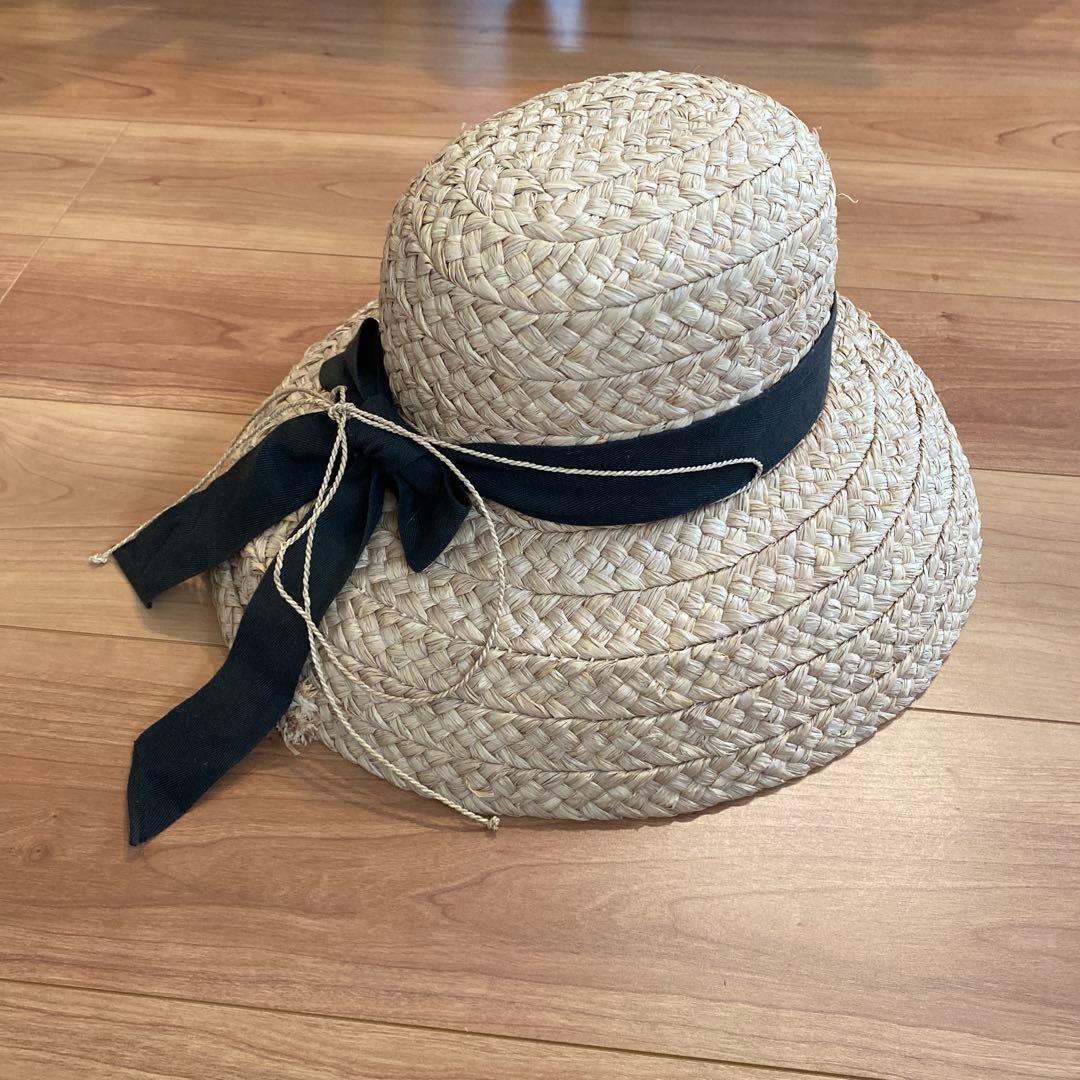 へレンカミンスキー　麦わら帽子　黒リボン付き