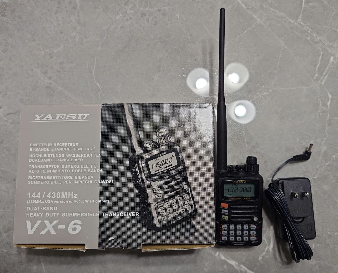 YAESU STANDARD VX-6 【美品】トランシーバー