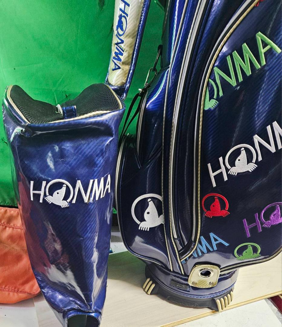 送料無料／お買い得　HONMA 高級エナメル キャディバッグ総刺繡BLUE