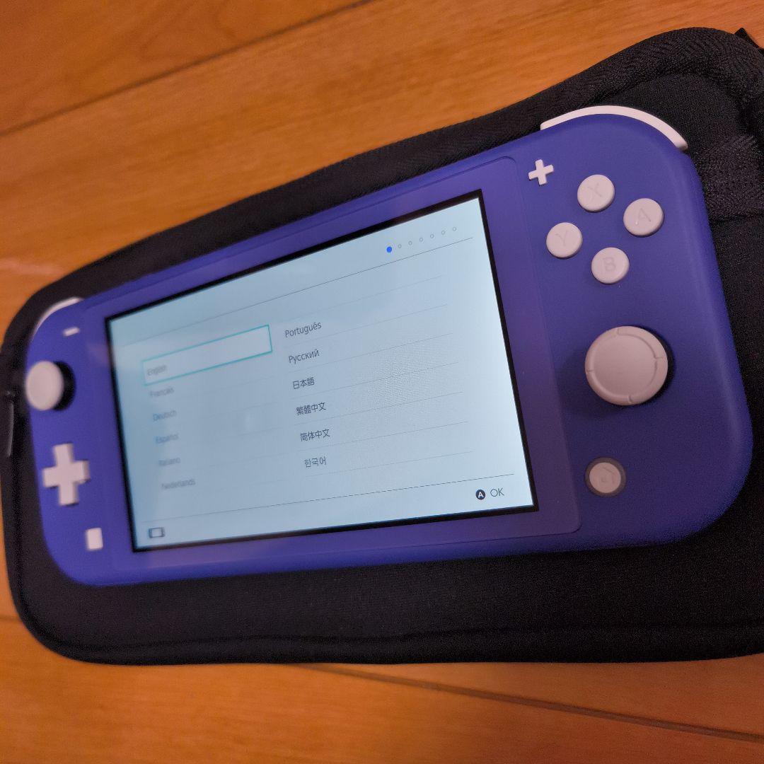 Nintendo Switch Lite 本体　ソフトケース付き