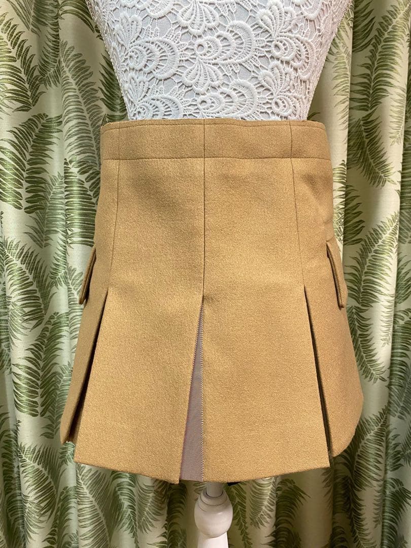 サカイ　Sacai スカートプリーツショートパンツ