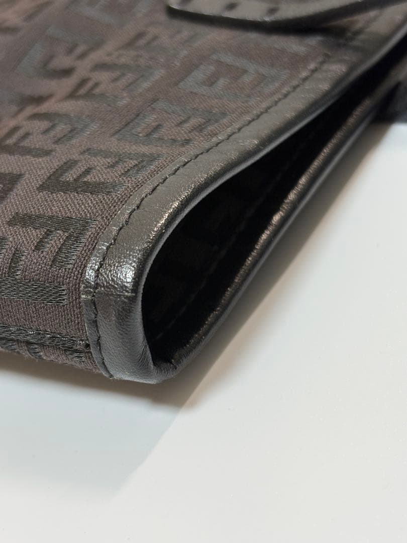 【美品】FENDI ハンドバッグ　ミニトートバッグ ズッカ ブラック