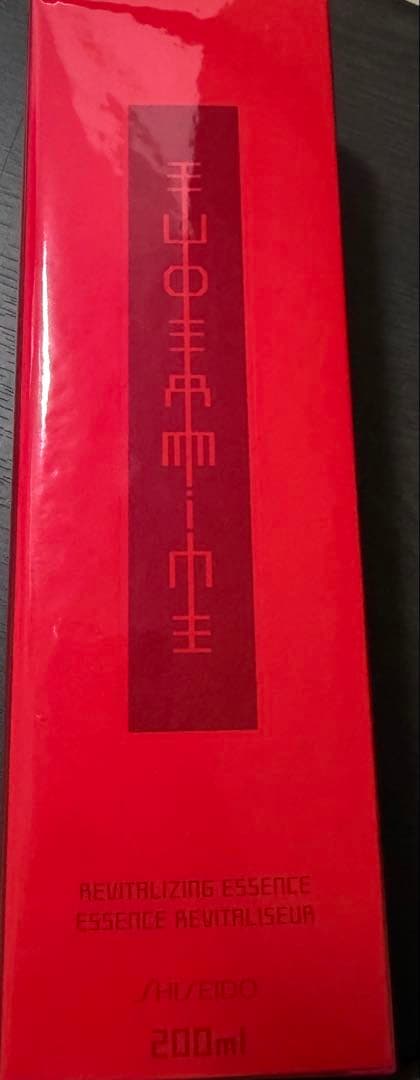 化粧水・ローション・トナー SHISEIDO Revitalizing Essence 200ml