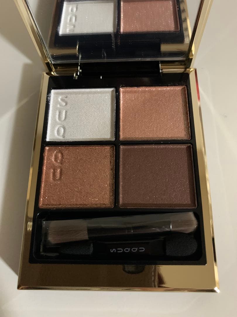 【新品•未使用】SUQQU シグニチャーカラーアイズ　129 甘艶