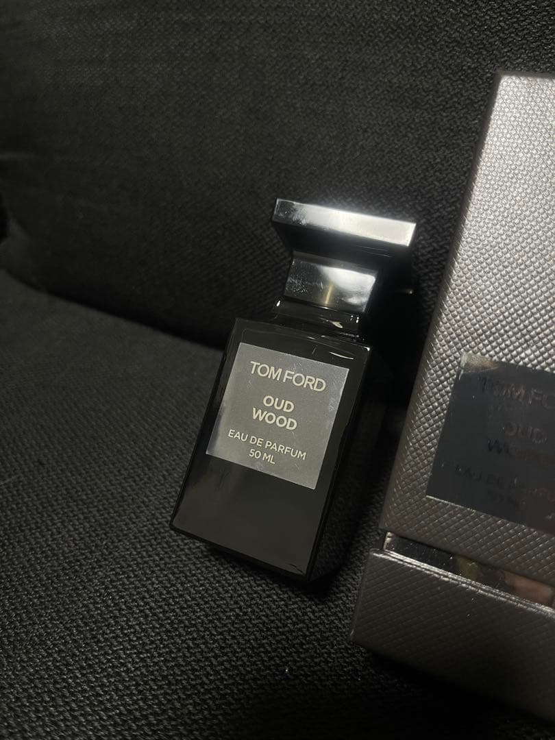 香水(ユニセックス) TOM FORD OUD WOOD 50ml Eau de Parfum