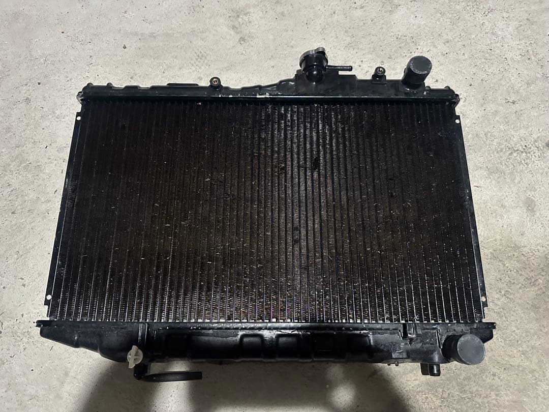 AE86 ラジエーター