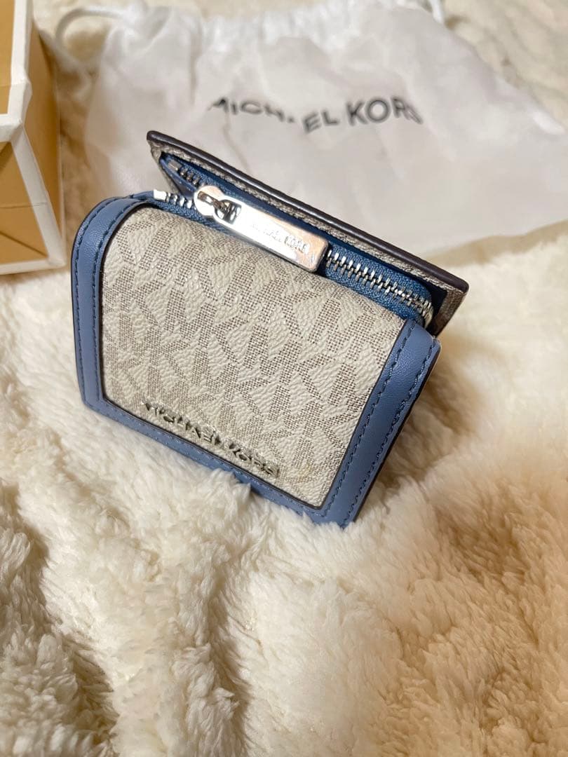 MICHAEL KORS ジッパー付きケース