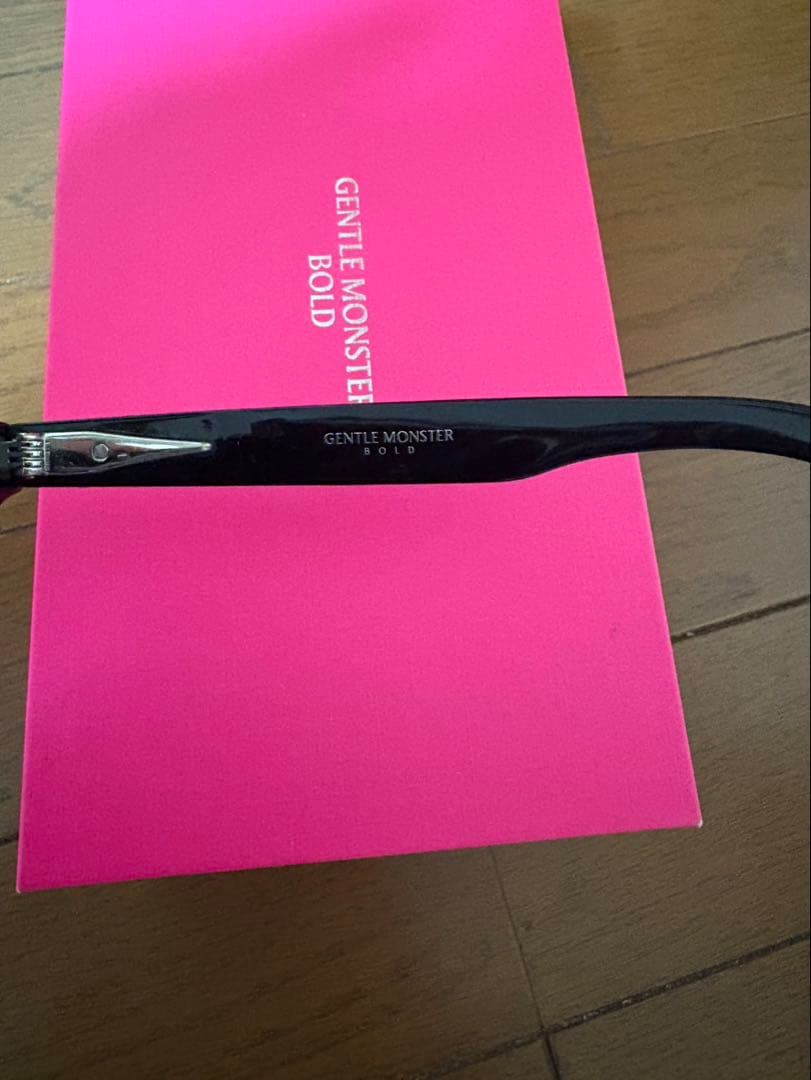 値下げ交渉あり！！ GENTLE MONSTER BOLD ブラック サングラス