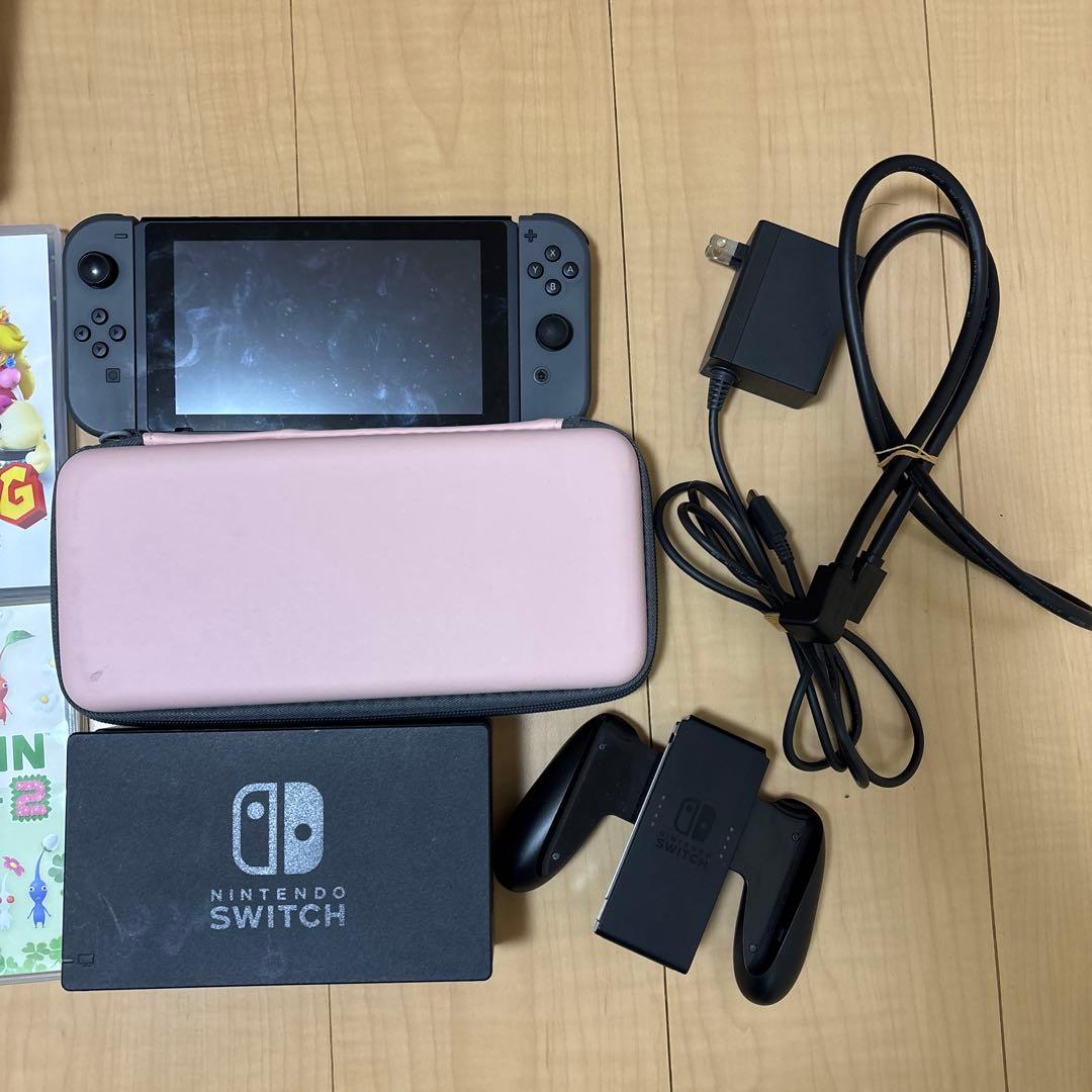 【値下げ】Nintendo Switch 本体 + ゲームカセット7個
