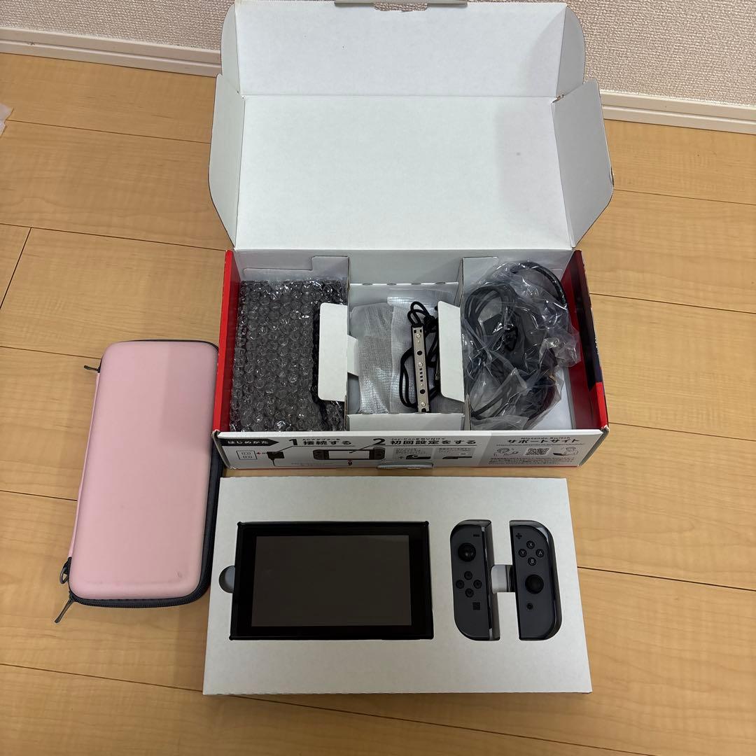 【値下げ】Nintendo Switch 本体 + ゲームカセット7個